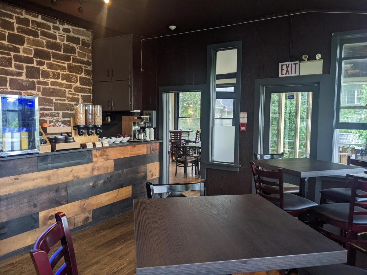 Inn At The Falls Bracebridge Luaran gambar