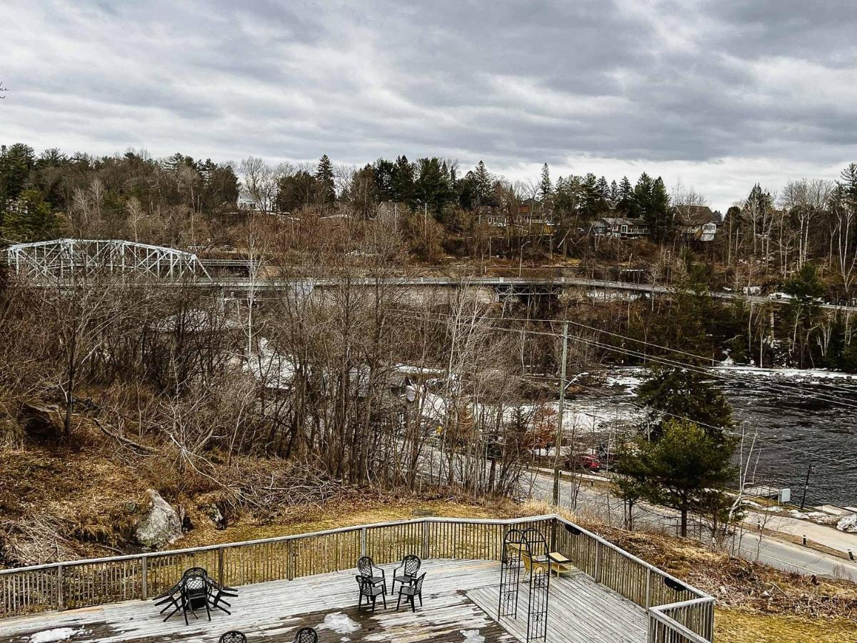 Inn At The Falls Bracebridge Luaran gambar