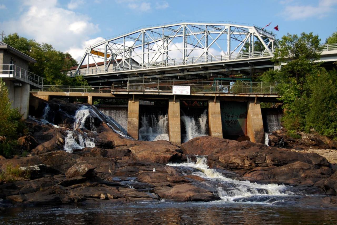 Inn At The Falls Bracebridge Luaran gambar